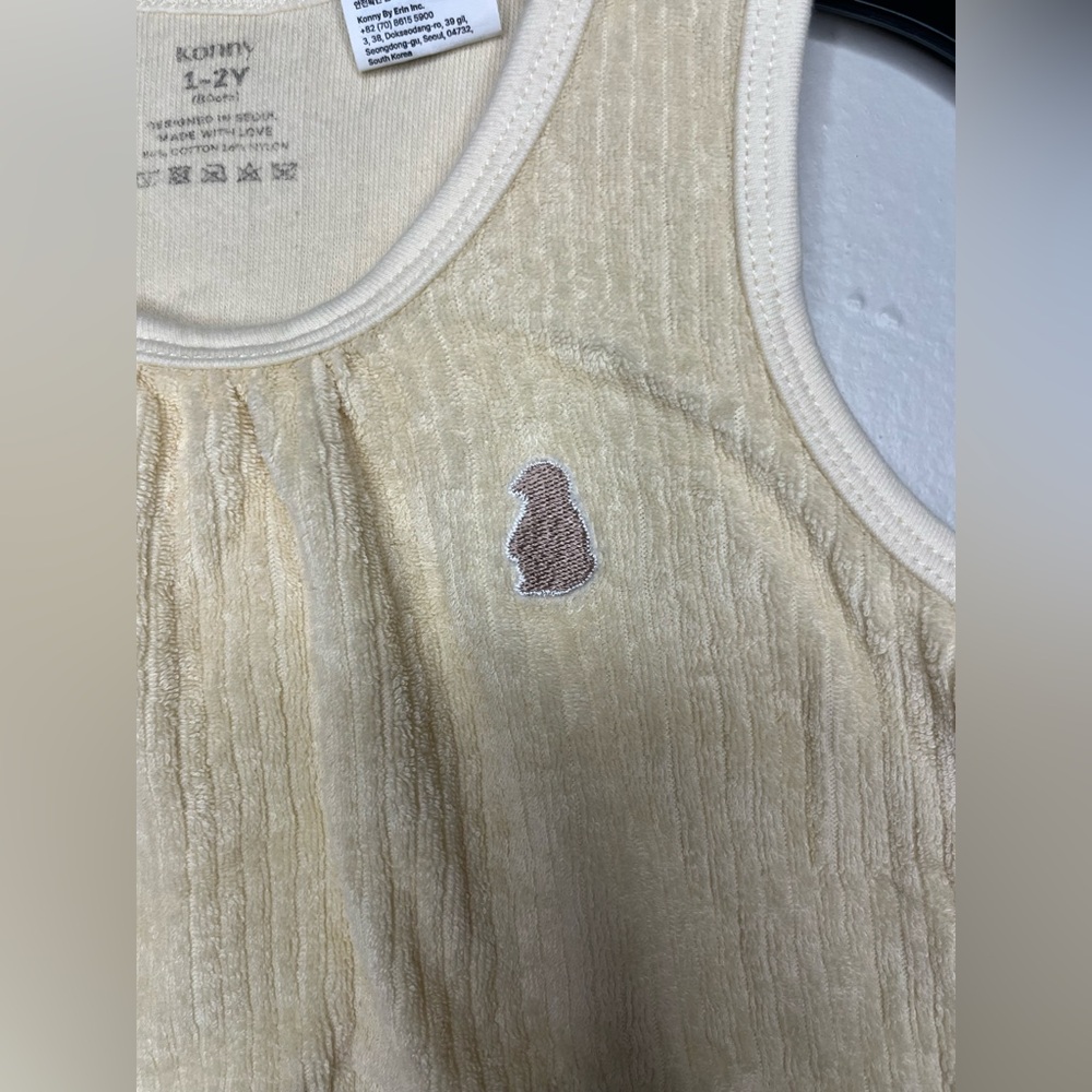 Konny Baby 1-2Y Pale Yellow Ribbed Sleeveless Top Embroidered Bear Toddler - Picture 2 of 4